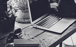 爱游戏app-阿贾克斯大胜对手，豪取联赛五连胜，阿贾克斯赢了吗