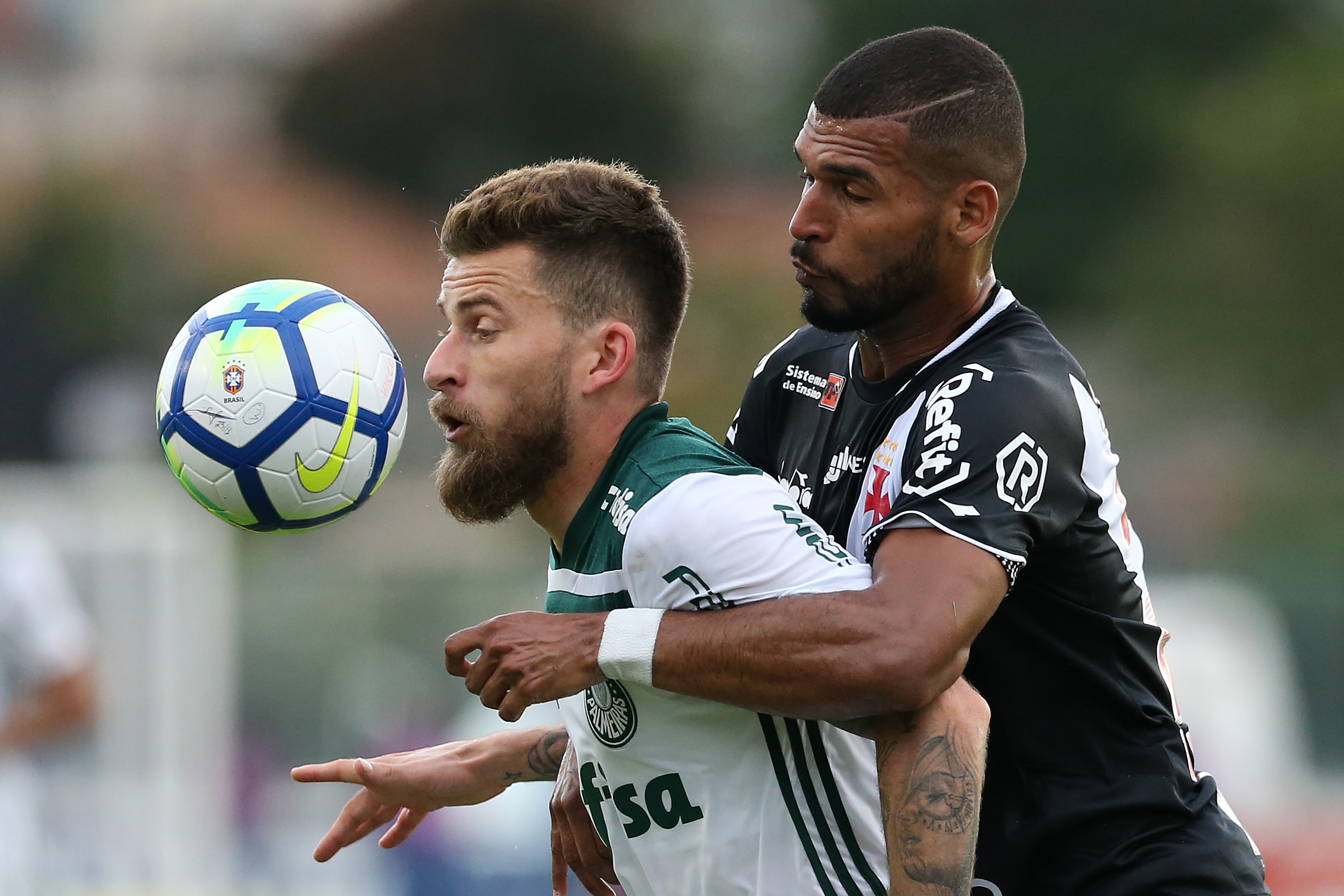 爱游戏网站-帕尔梅拉斯小将表现抢眼，劲旅添新力量