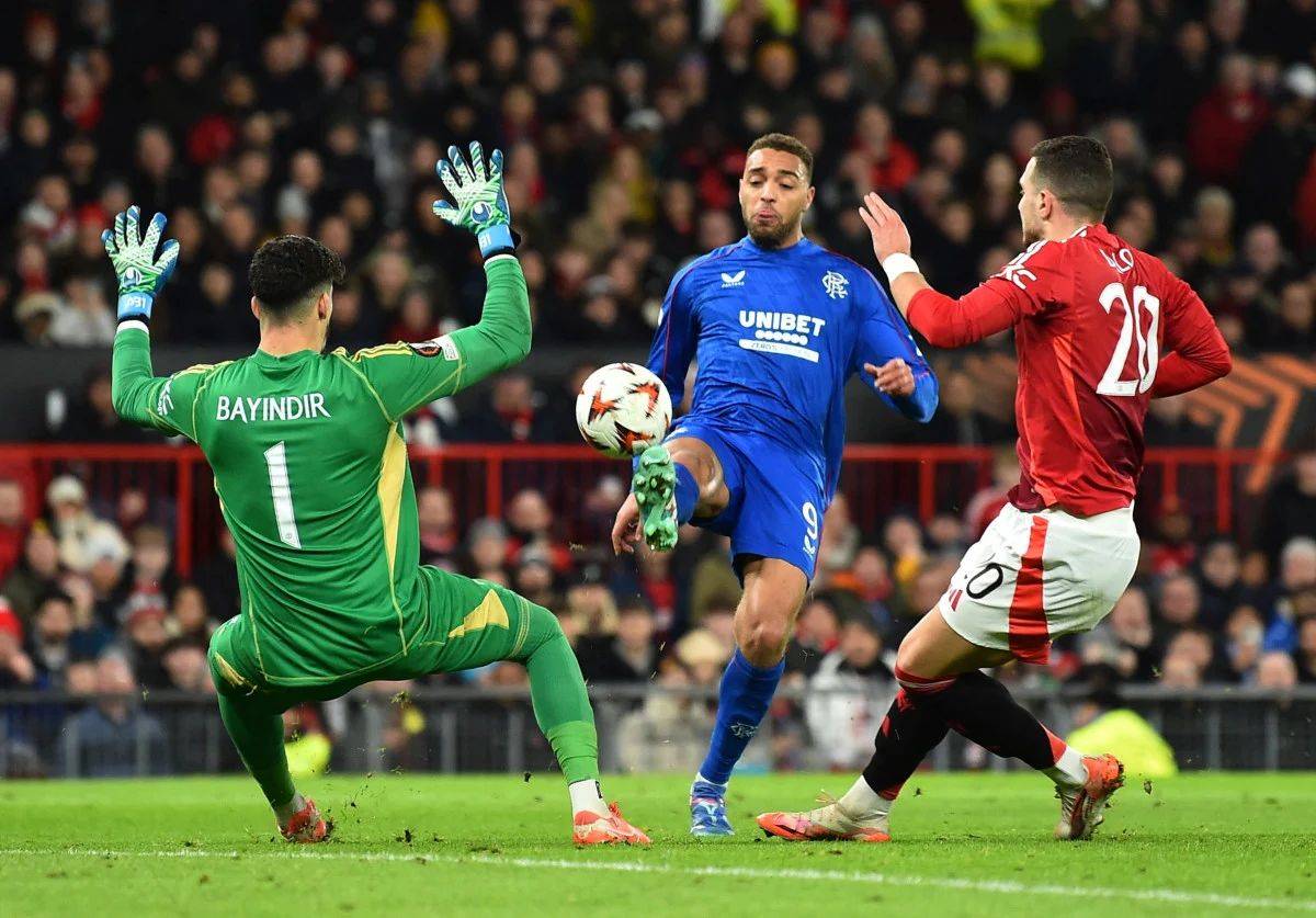 爱游戏投注-曼联新星爆发，挑战蒙特雷防线坚固