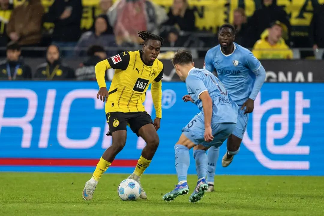 爱游戏培训-蒙特雷备战世俱杯半决赛，西悉尼流浪者状态成关键