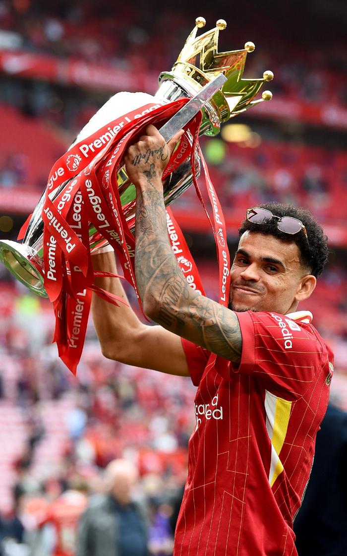 关于利物浦主场大捷!英格兰足球联赛疯狂瞬间!的信息 关于利物浦主场大捷!英格兰足球联赛疯狂瞬间!的信息