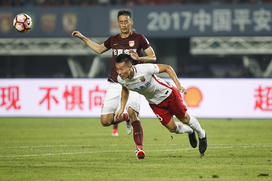 华夏幸福客场击败上港,豪取三分 华夏幸福客场击败上港,豪取三分