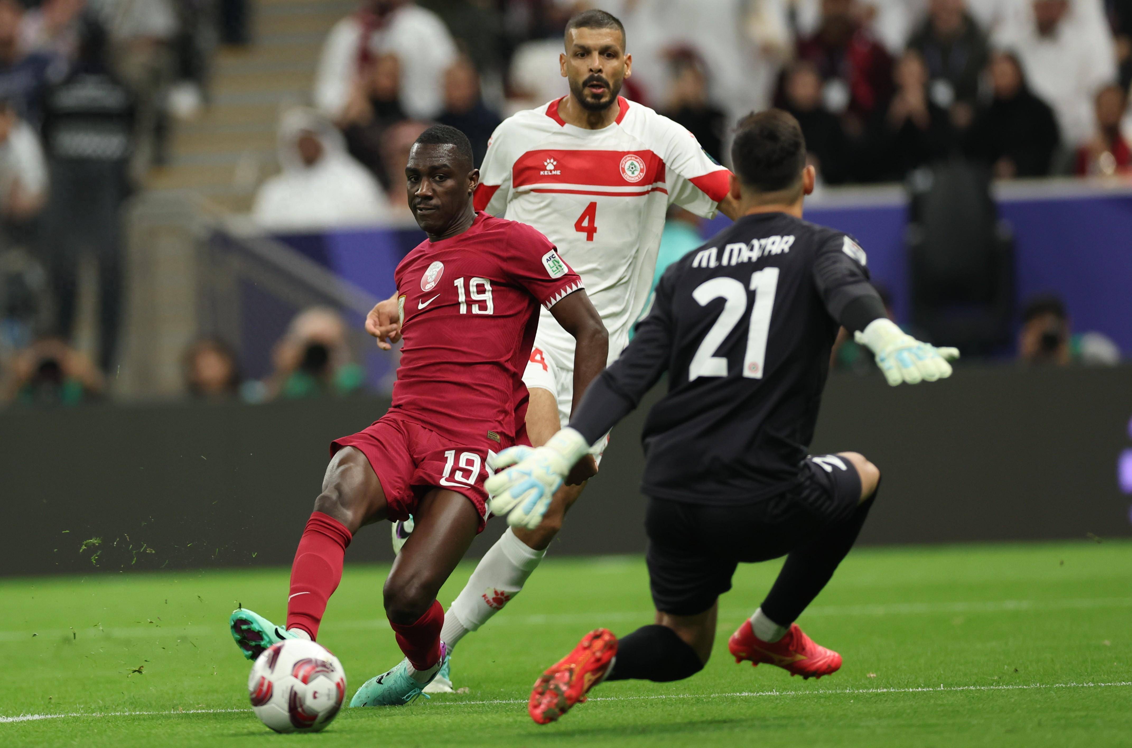 爱游戏官方-卡尔塔队摘得紧要胜利，晋级决赛