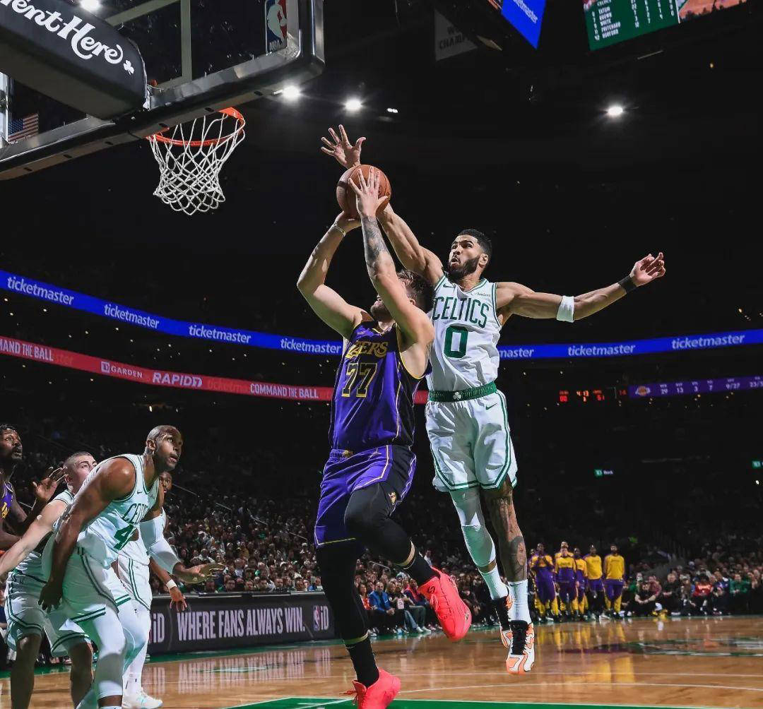 凯尔特人客场擒敌,保持强势 凯尔特人客场擒敌,保持强势