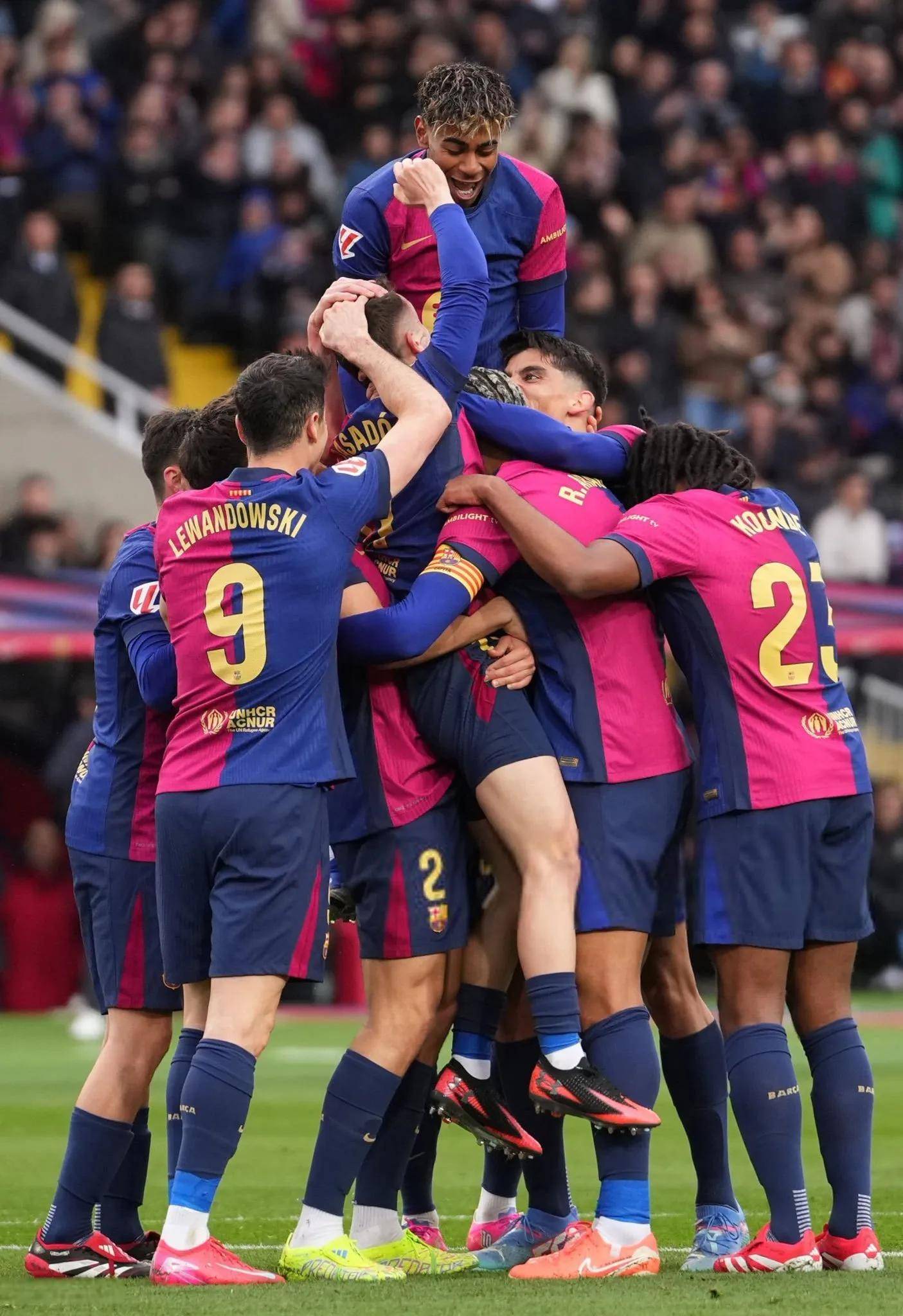 巴黎惨遭曼城逆袭,无缘晋级半决赛 巴黎惨遭曼城逆袭,无缘晋级半决赛