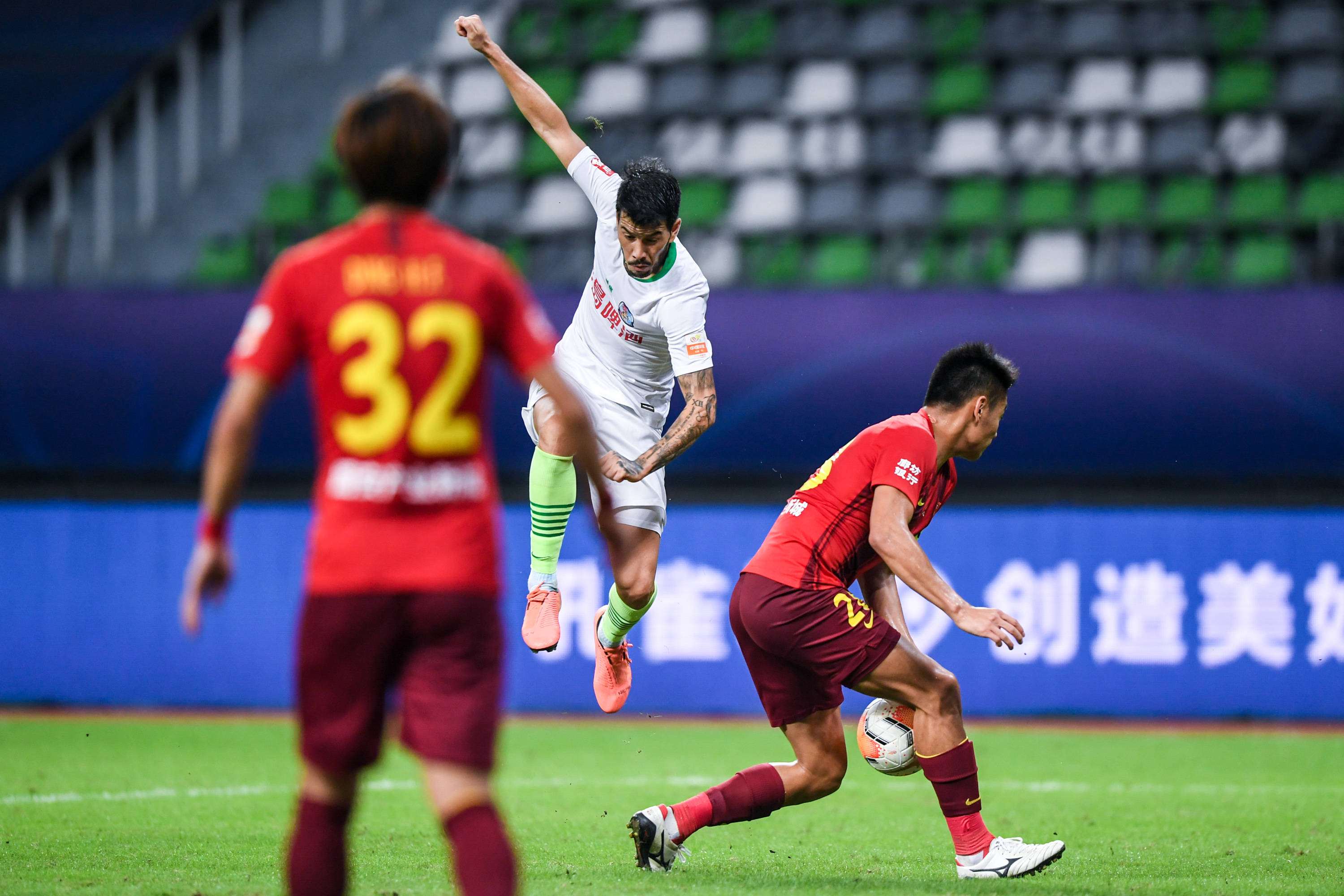 关于河北华夏幸福队在比赛中展现出强大的综合实力的信息 关于河北华夏幸福队在比赛中展现出强大的综合实力的信息